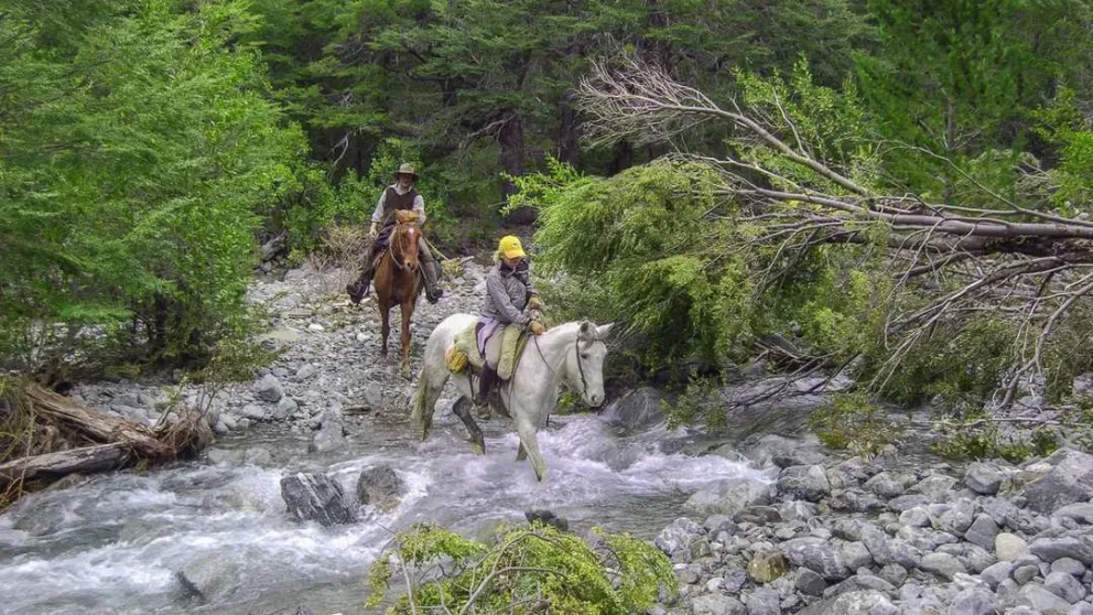 Río Negro garantizará la promoción turística hasta la conformación de la Agencia