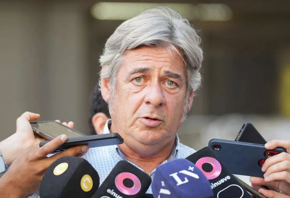 Enviaron a La Sociedad Rural Argentina dos paquetes sospechosos: uno explotó