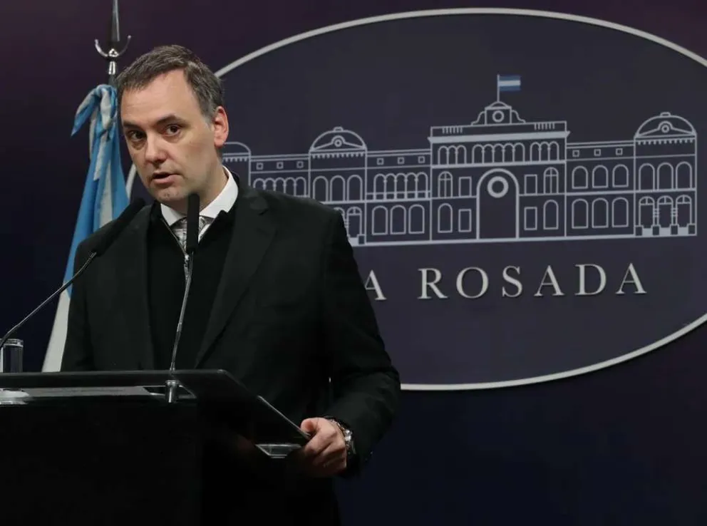 El Gobierno confirmó que no modificará el decreto que limita el acceso a la información pública