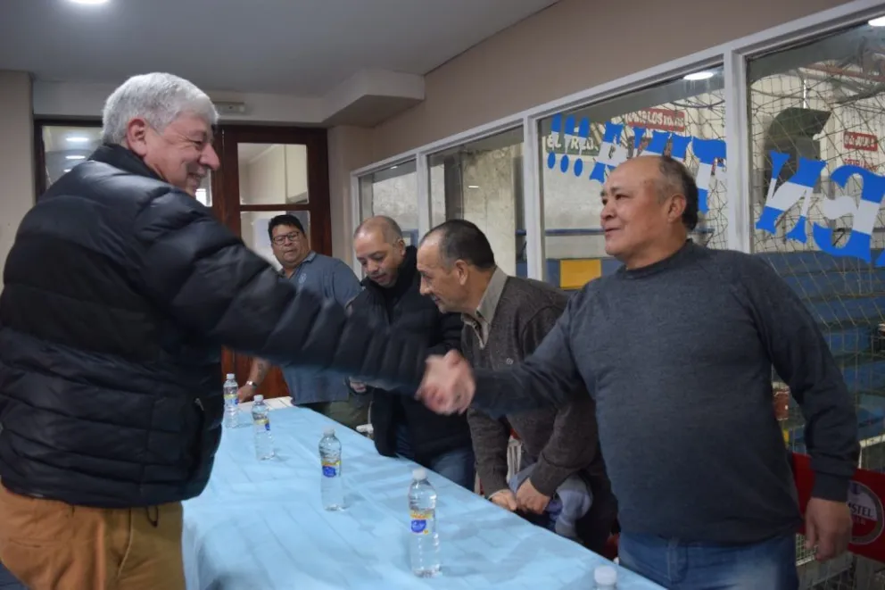 Cortés acompañó la presentación de la nueva Comisión Directiva de ADEFUL