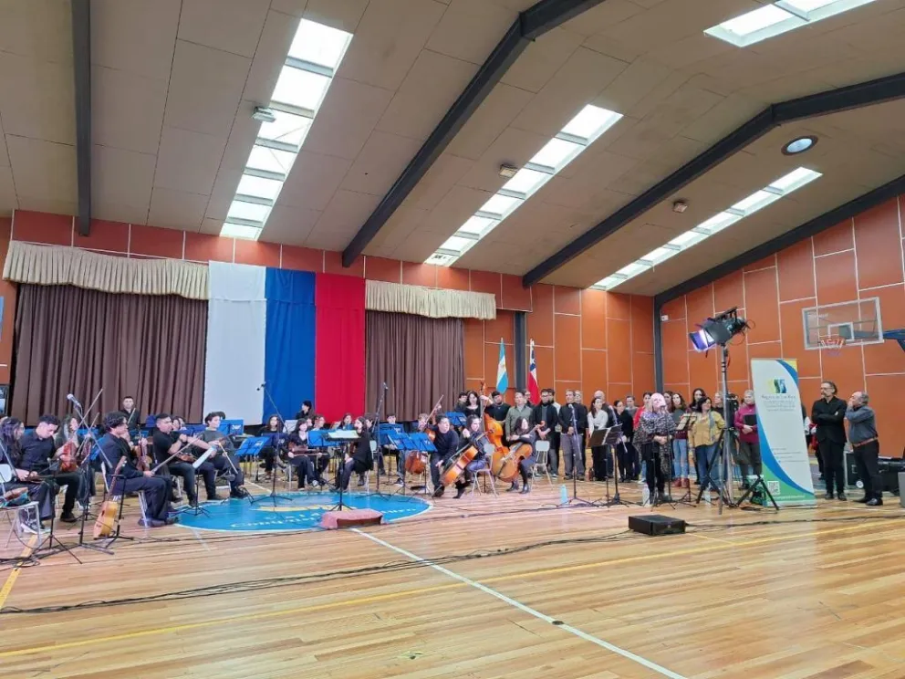 La Camerata Municipal brindó conciertos en Chile por los 40 años del Tratado de Paz y Amistad