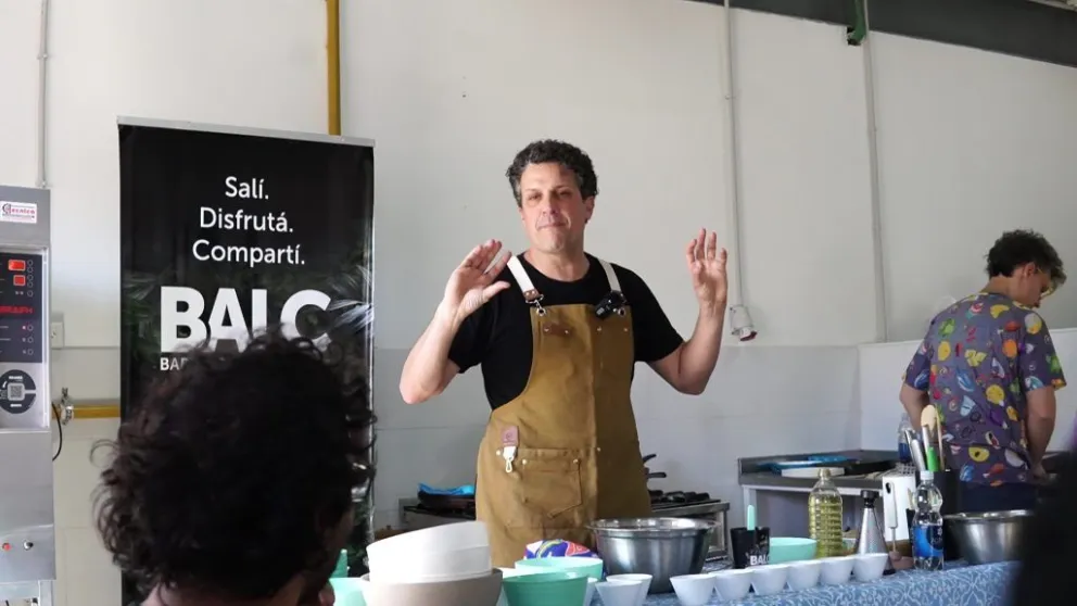 "Supersaludable" capacitó a los cocineros de los CDI municipales