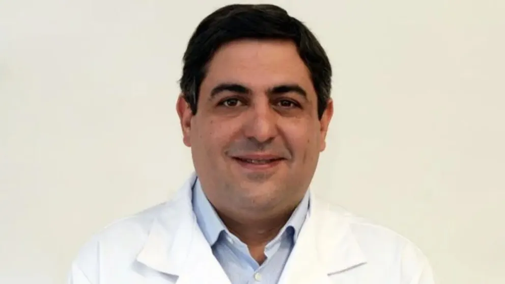 Thalasselis apoyó el cobro de los servicios de salud pública a extranjeros