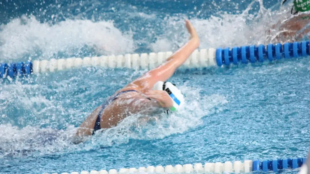 Nadadores de Bariloche en la selección rionegrina para los Araucanía