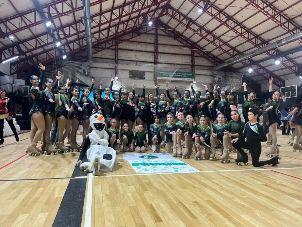 La Federación Patinadores del Comahue y un multitudinario cierre de año en Bariloche