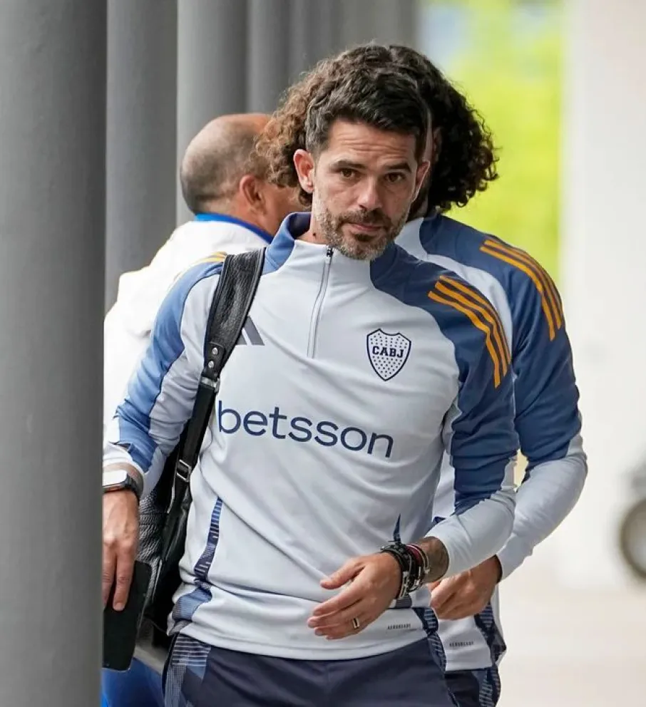 Qué dijo Gago tras la dura derrota en su debut como técnico de Boca