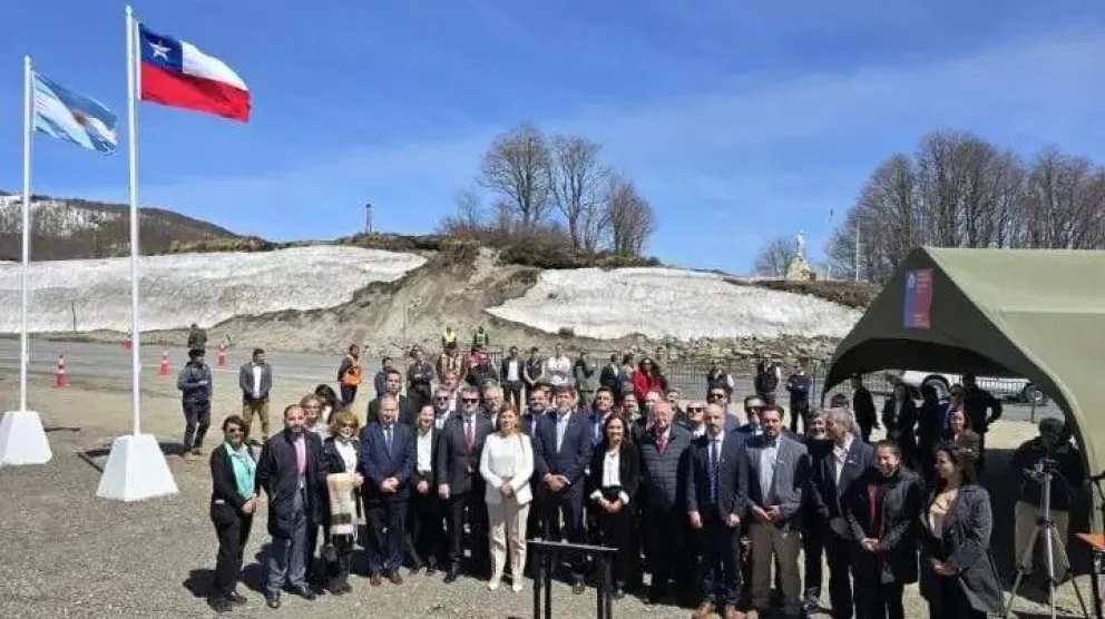 Río Negro presente en la conmemoración del Tratado de Paz con Chile