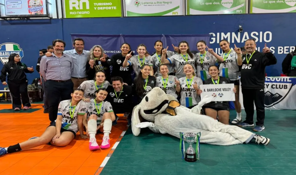 Las barilochenses de oro en el Provincial de Vóley Sub18