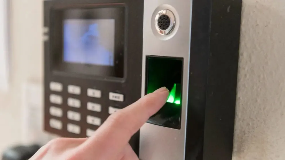 Con mayores controles, bajan niveles de ausentismo de empleados públicos