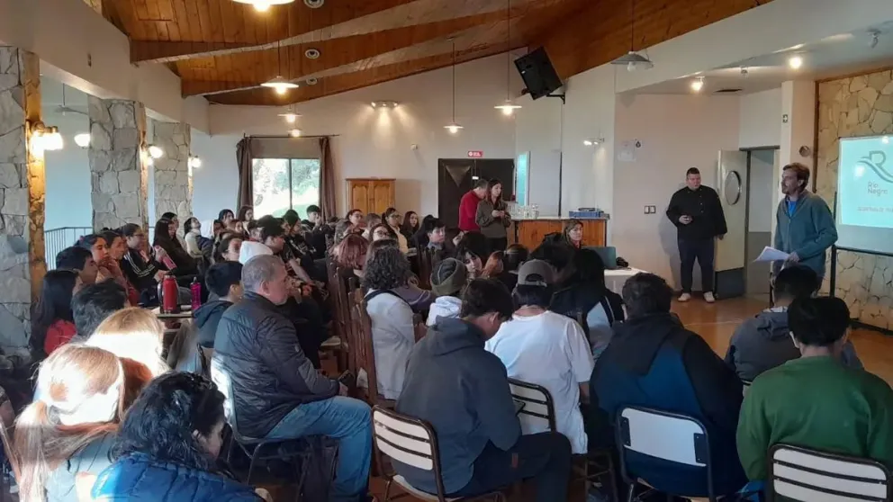 Trabajo capacitó a estudiantes de Gastronomía en Bariloche