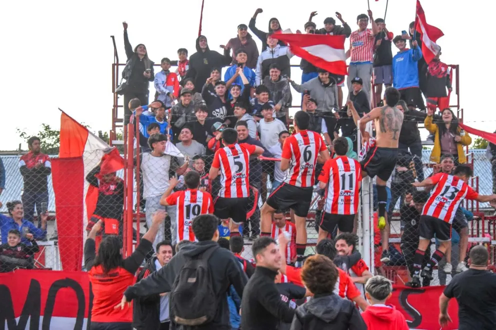 Estudiantes Unidos y Torino jugarán la final del Torneo Clausura