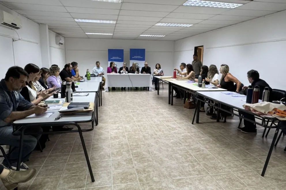 Destacan los avances educativos en las jornadas de Consejos Escolares