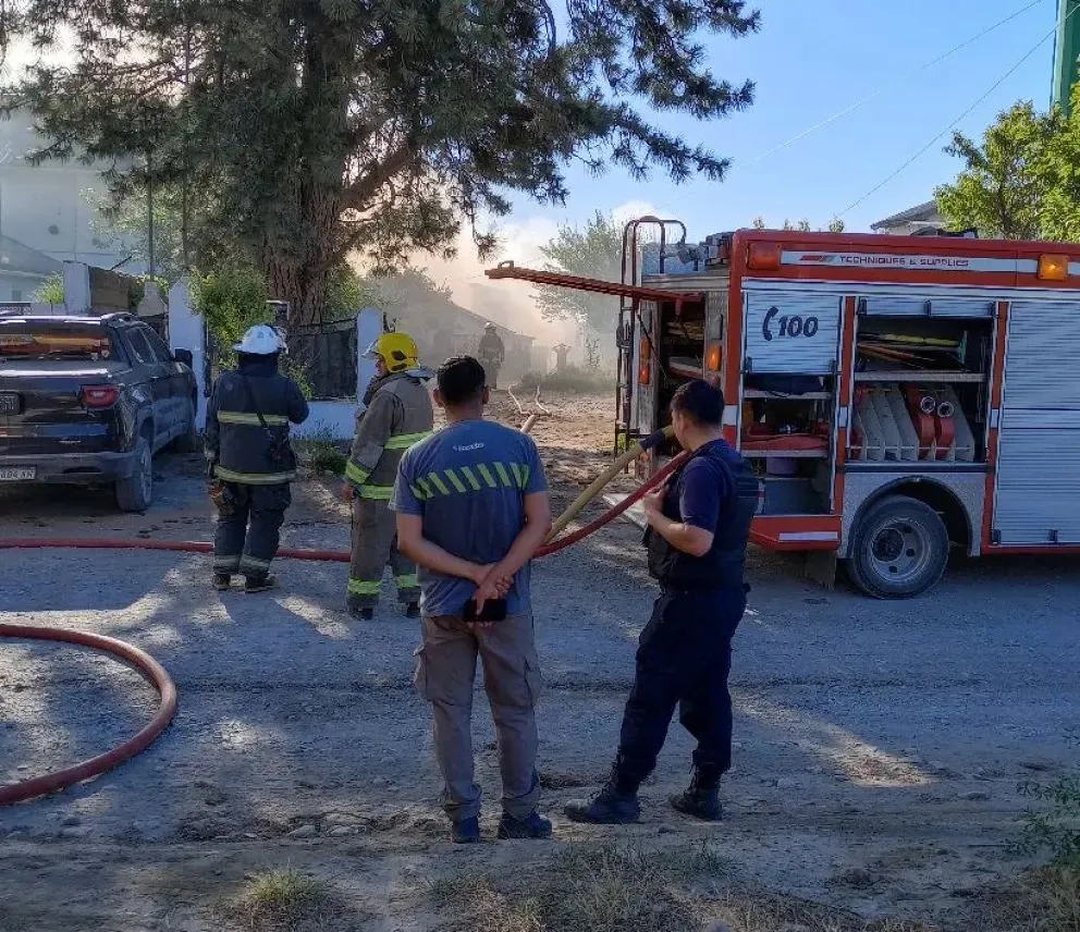 Incendios movilizaron a los bomberos este fin de semana