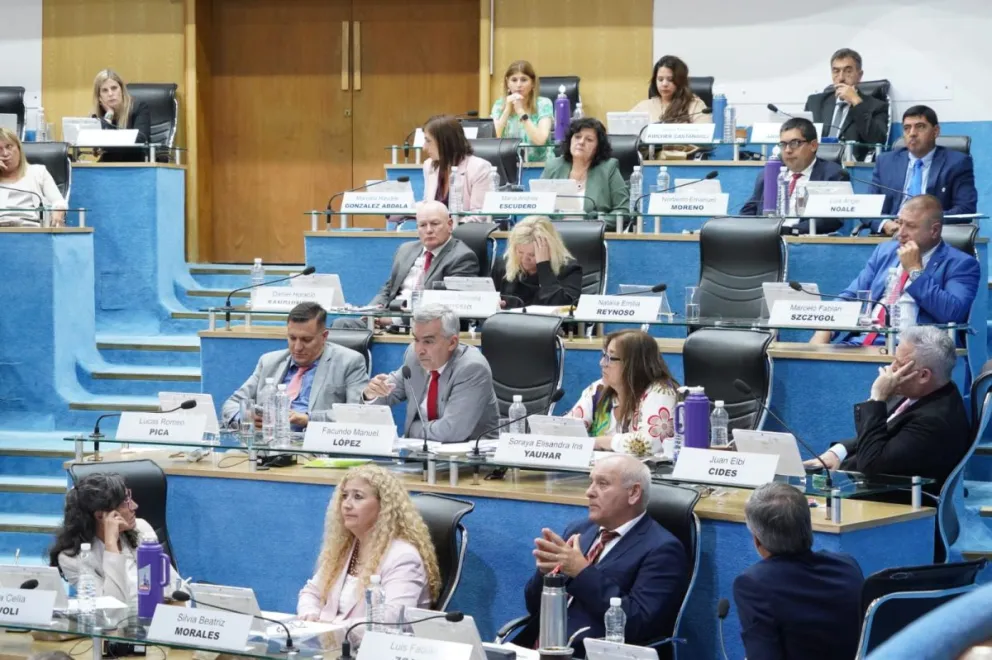 Río Negro ya tiene Ley de Ficha Limpia para cargos públicos