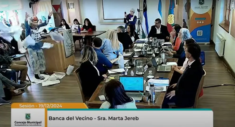 Banca del Vecino: Inusitada situación sorprendió a los concejales