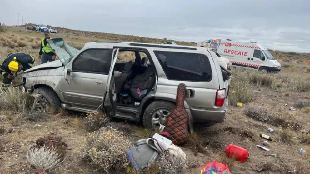 Trágico accidente en la Ruta 237: una mujer falleció tras el vuelco de una camioneta