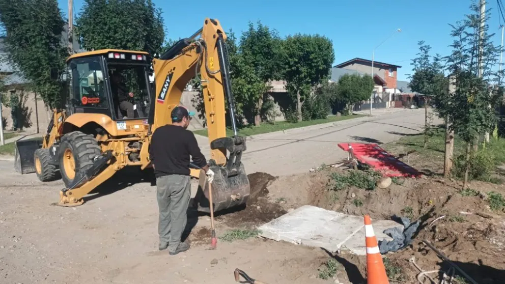 Avanzan los trabajos de pluviales en el barrio 130 Viviendas ...