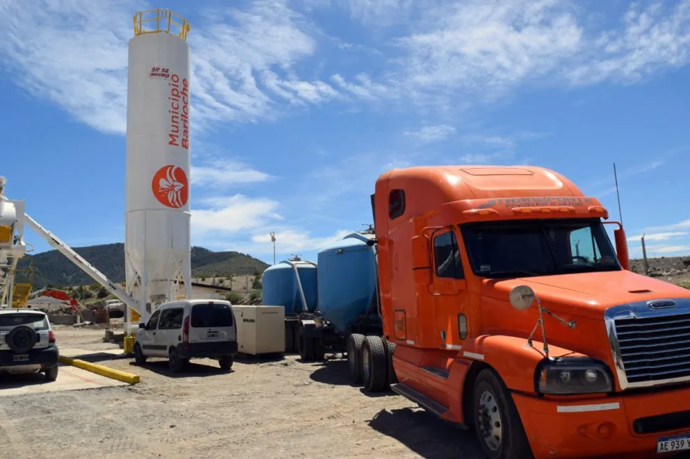 Municipio concretó acuerdos con Loma Negra para la provisión de cemento a granel