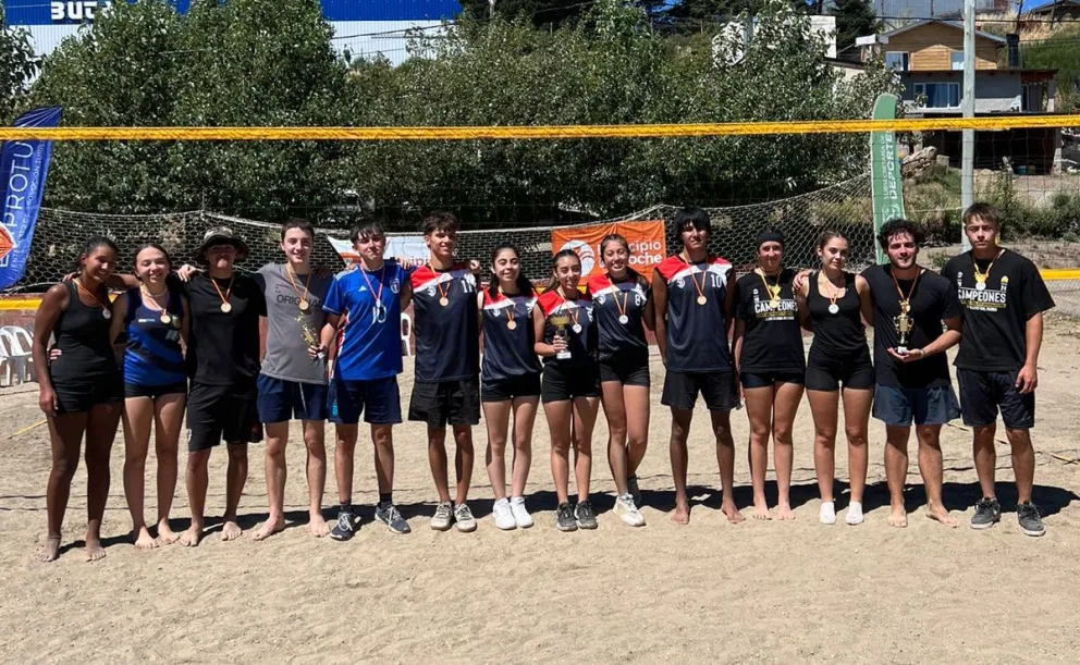 El vóley playa de menores animó el último sábado de enero 