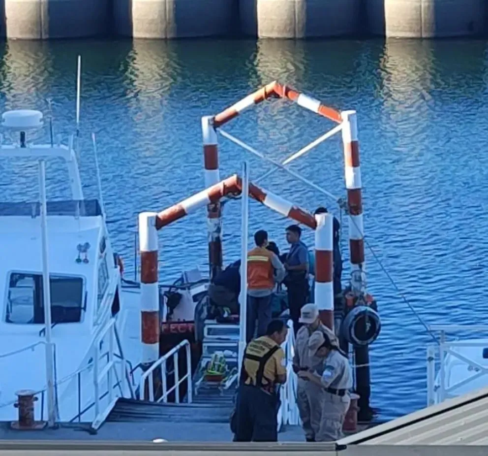 Un hombre murió tras arrojarse al lago Nahuel Huapi en el Puerto San Carlos