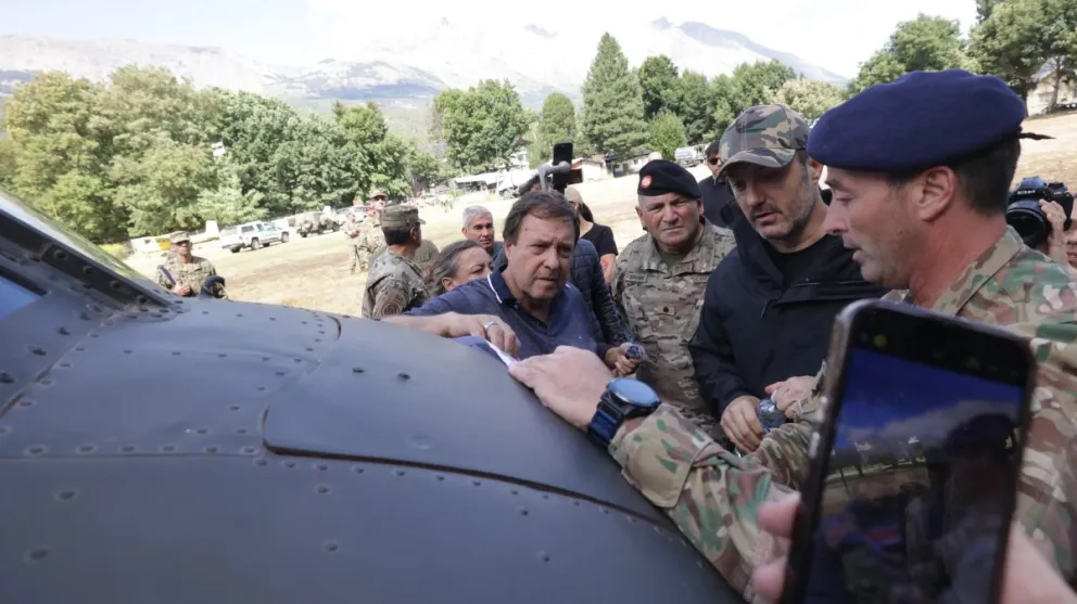 Weretilneck y Petri supervisan el operativo contra incendios en El Bolsón