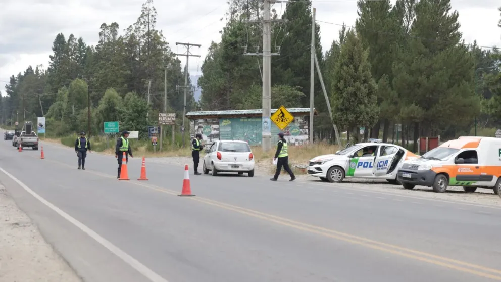 Seguridad sumó más de 120 agentes en patrullaje y asistencia para El Bolsón