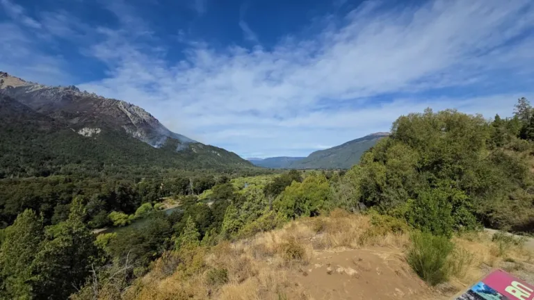 Más de 11.700 hectáreas ya fueron afectadas por el fuego en El Manso