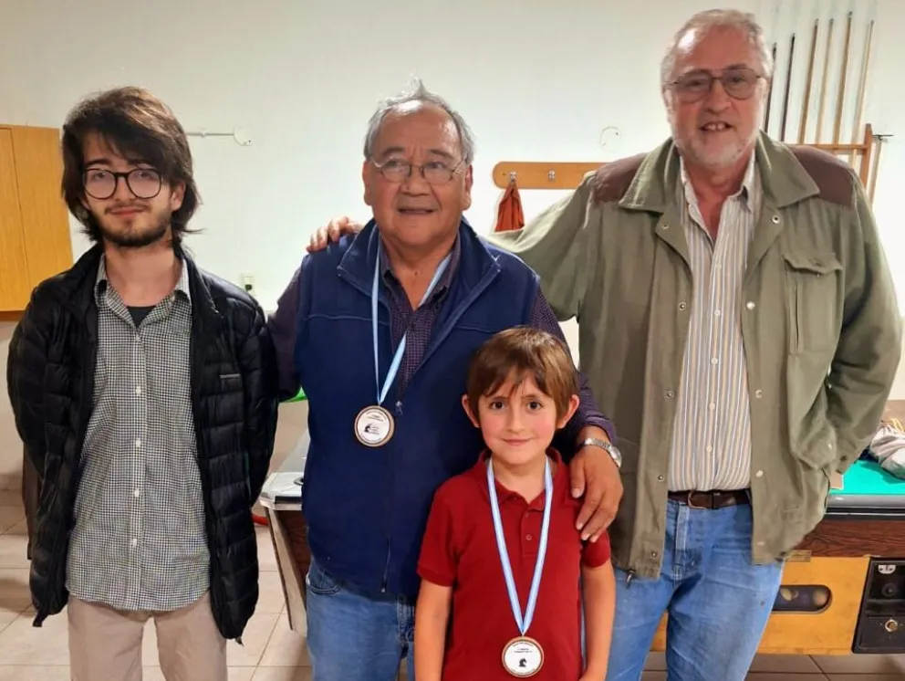  Doblete de César Añual en el inicio del 2025 del ajedrez local