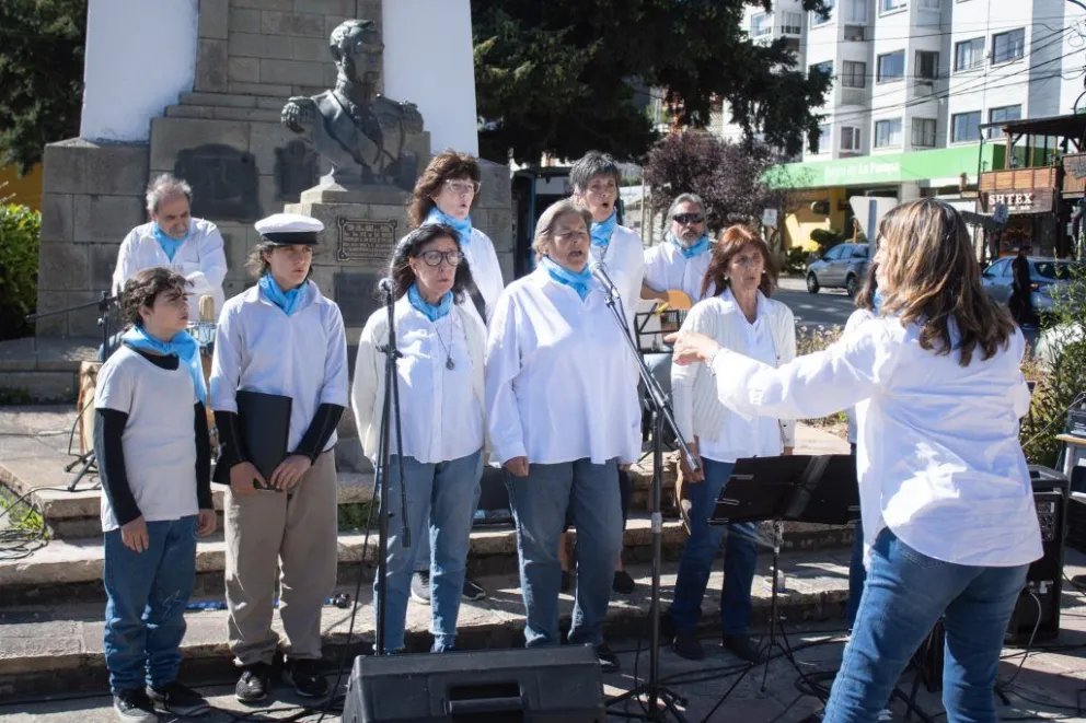 Bariloche conmemoró el 247° aniversario del natalicio del General José de San Martín