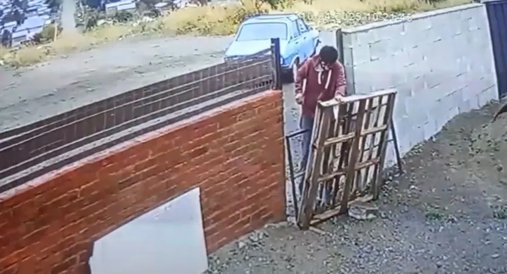 Intentó entrar a robar a una casa del barrio Omega y fue detenido