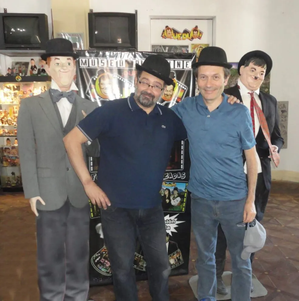 Un viaje hacia el niño interior entre muñecos, historietas y televisión