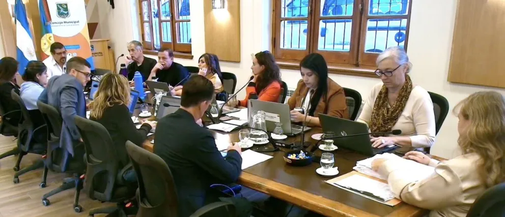 Concejales de la oposición exigieron anular millonario convenio extrajudicial del municipio