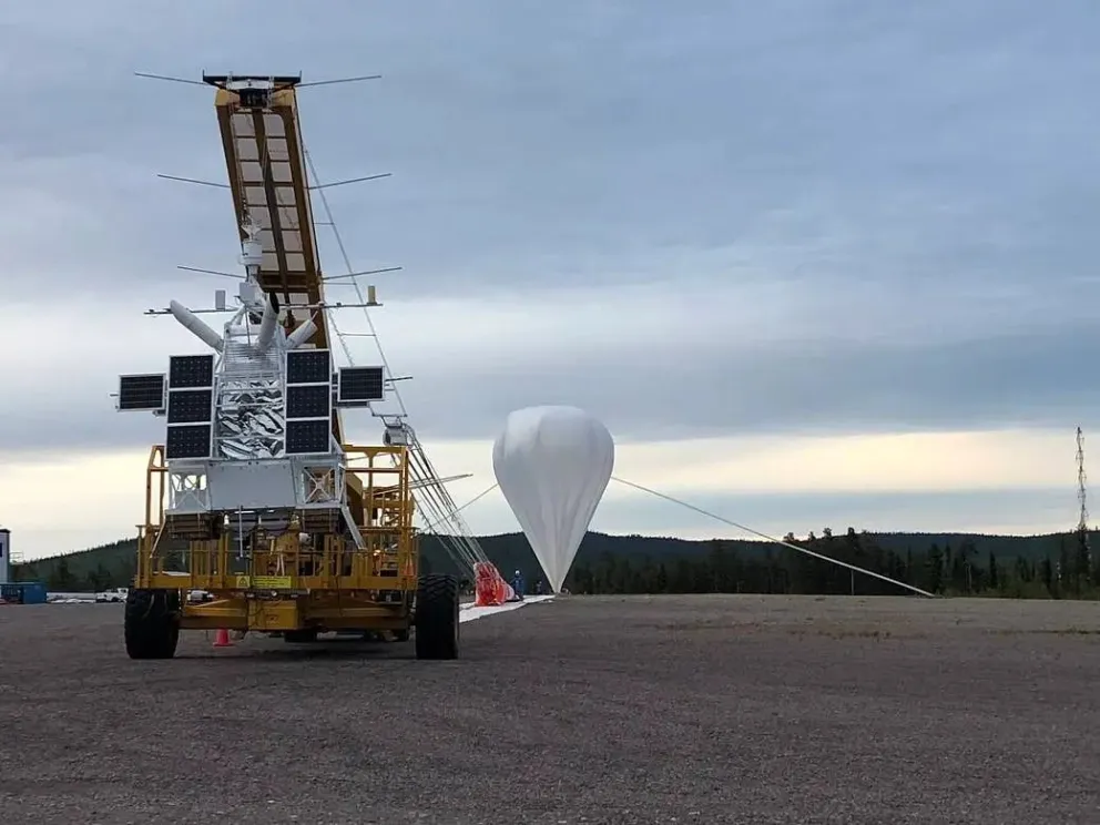 Bariloche: vecinos grabaron un globo sonda de la NASA en el cielo