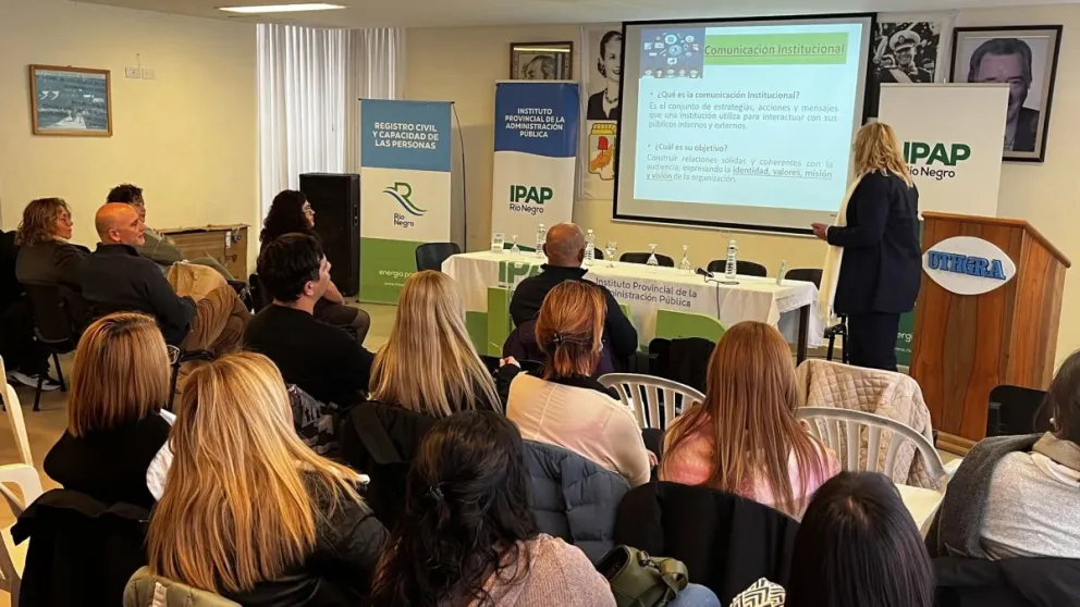 Bariloche: IPAP y el Registro Civil capacitan en atención ciudadana