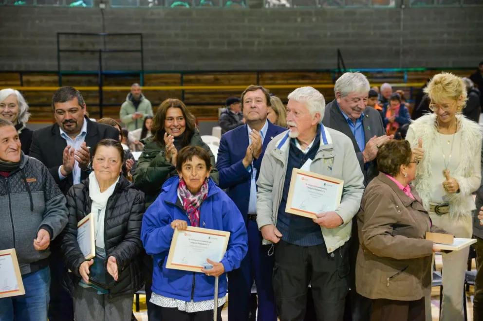 Emotivo homenaje a los antiguos pobladores en el cumpleaños de Bariloche