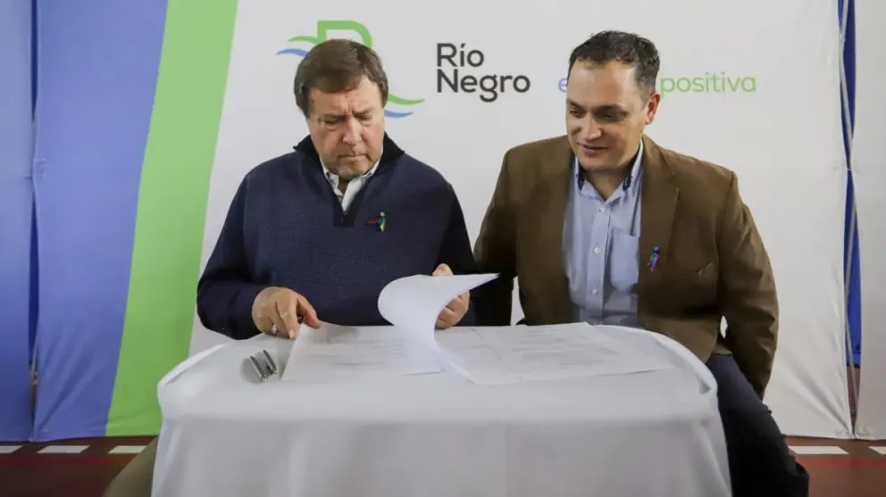 El Bolsón avanza con obras en la costanera gracias al bono petrolero