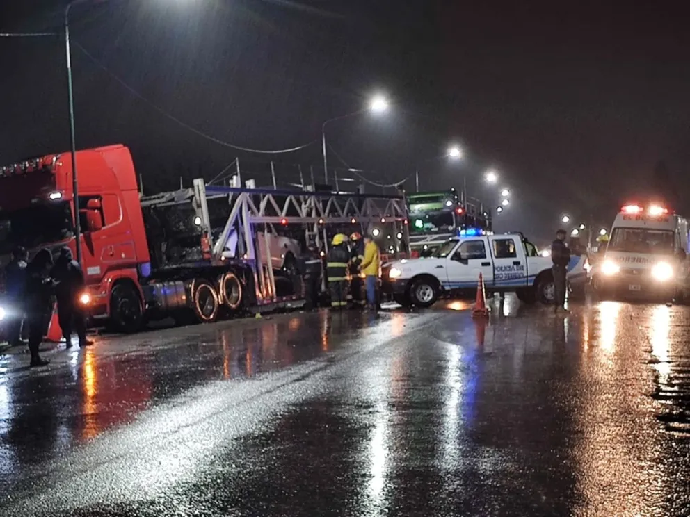 Tragedia en El Bolsón: un motociclista murió tras un accidente múltiple en Ruta 40