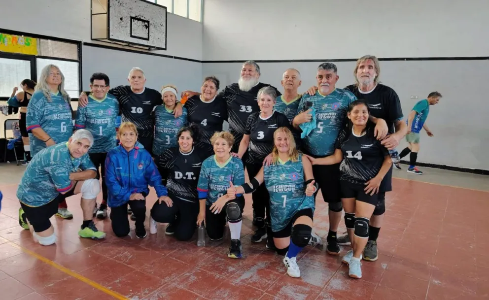 Los Cóndores Newcom Bariloche siguen creciendo y sumando experiencias en la Liga Cordillerana