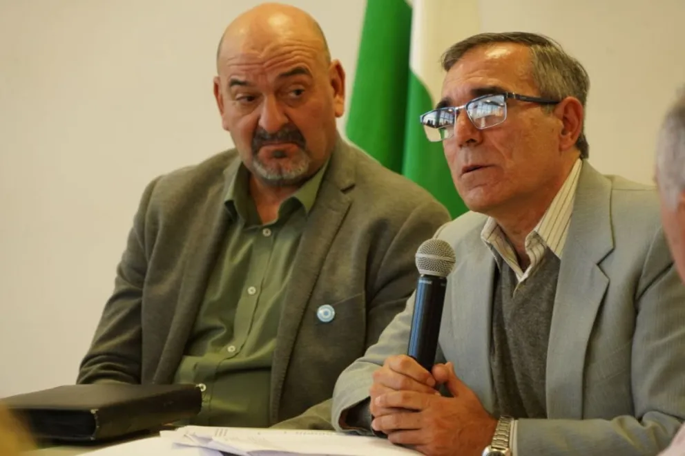 Legislatura: Avanzan proyectos sobre cobros por atención sanitaria y educación a extranjeros en Río Negro