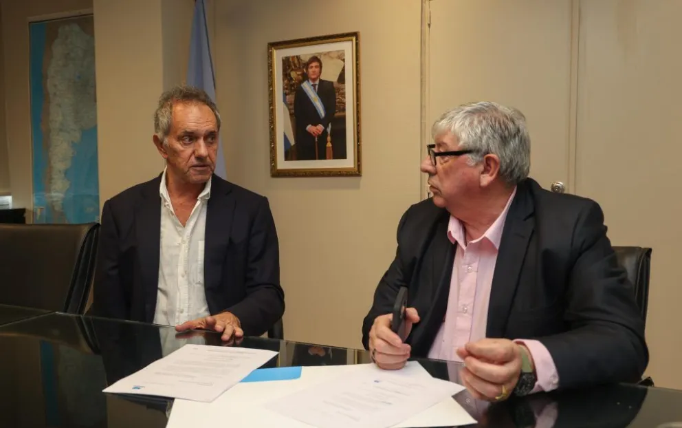 Cortés y Scioli se reunieron para planificar la temporada de nieve en Bariloche